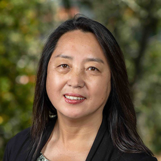 Shanshan Li headshot